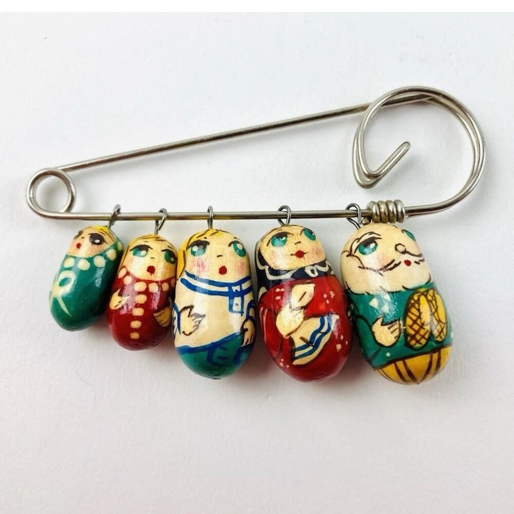 RARE Vintage Russian Family Matryoshka Nesting Dolls Pin Brooch Green Red Stacki